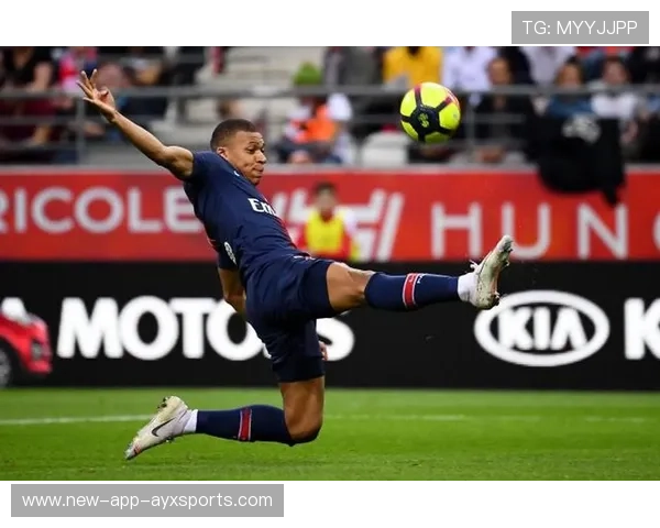 姆巴佩高速突破送出低平球助攻