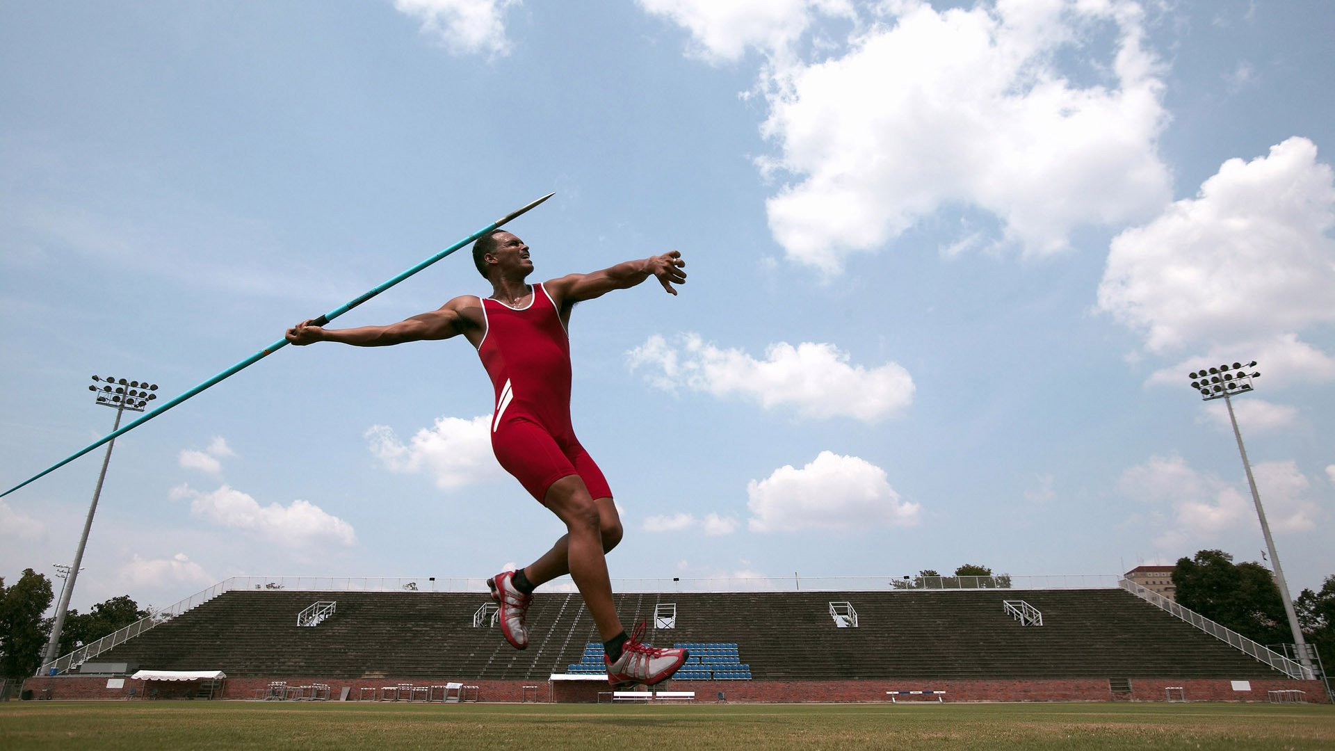 中国举重选手成绩保持领先